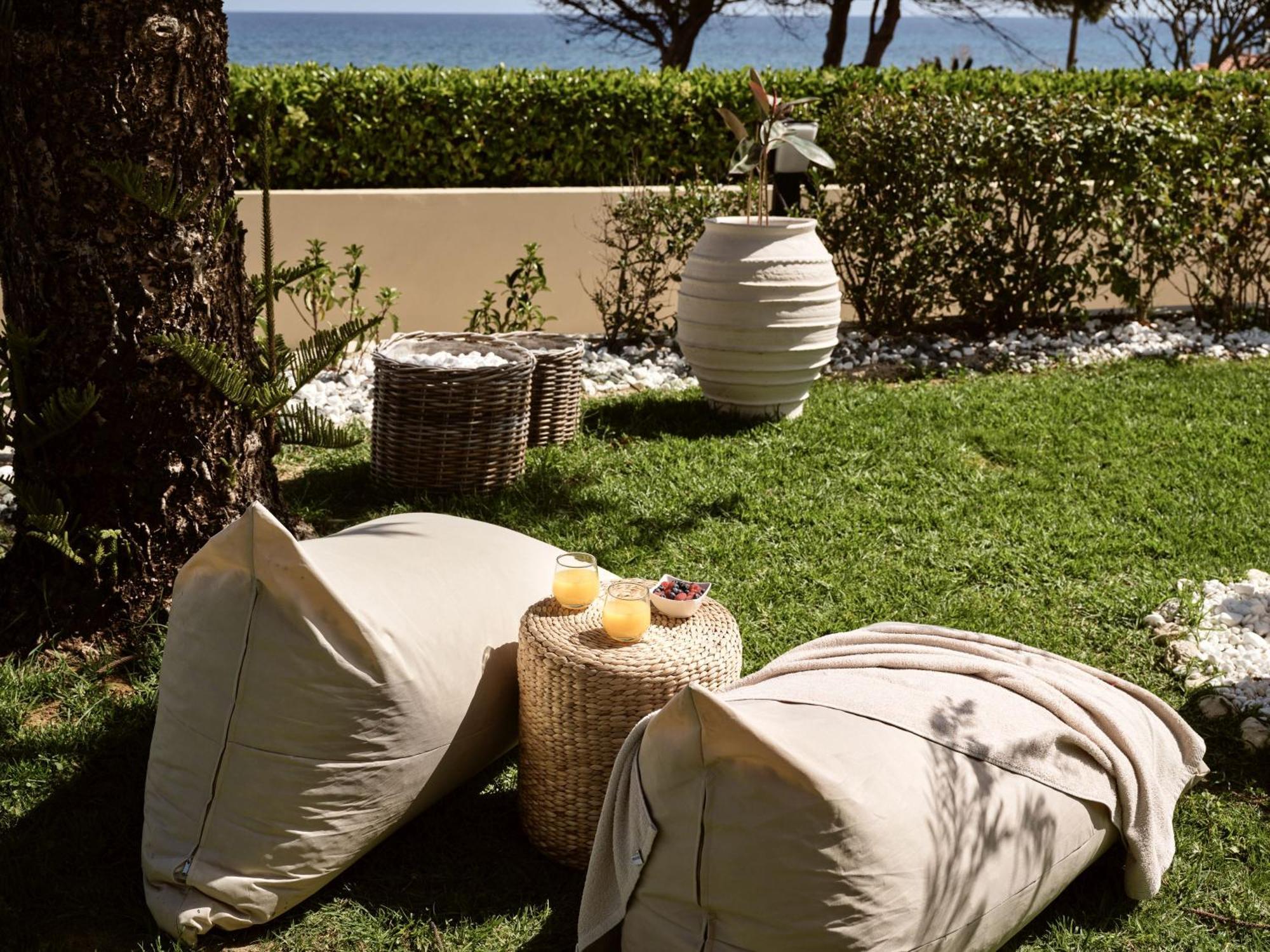 Sea Elegance Villa - On The Beach, By Zantewize Psarou  Exterior photo