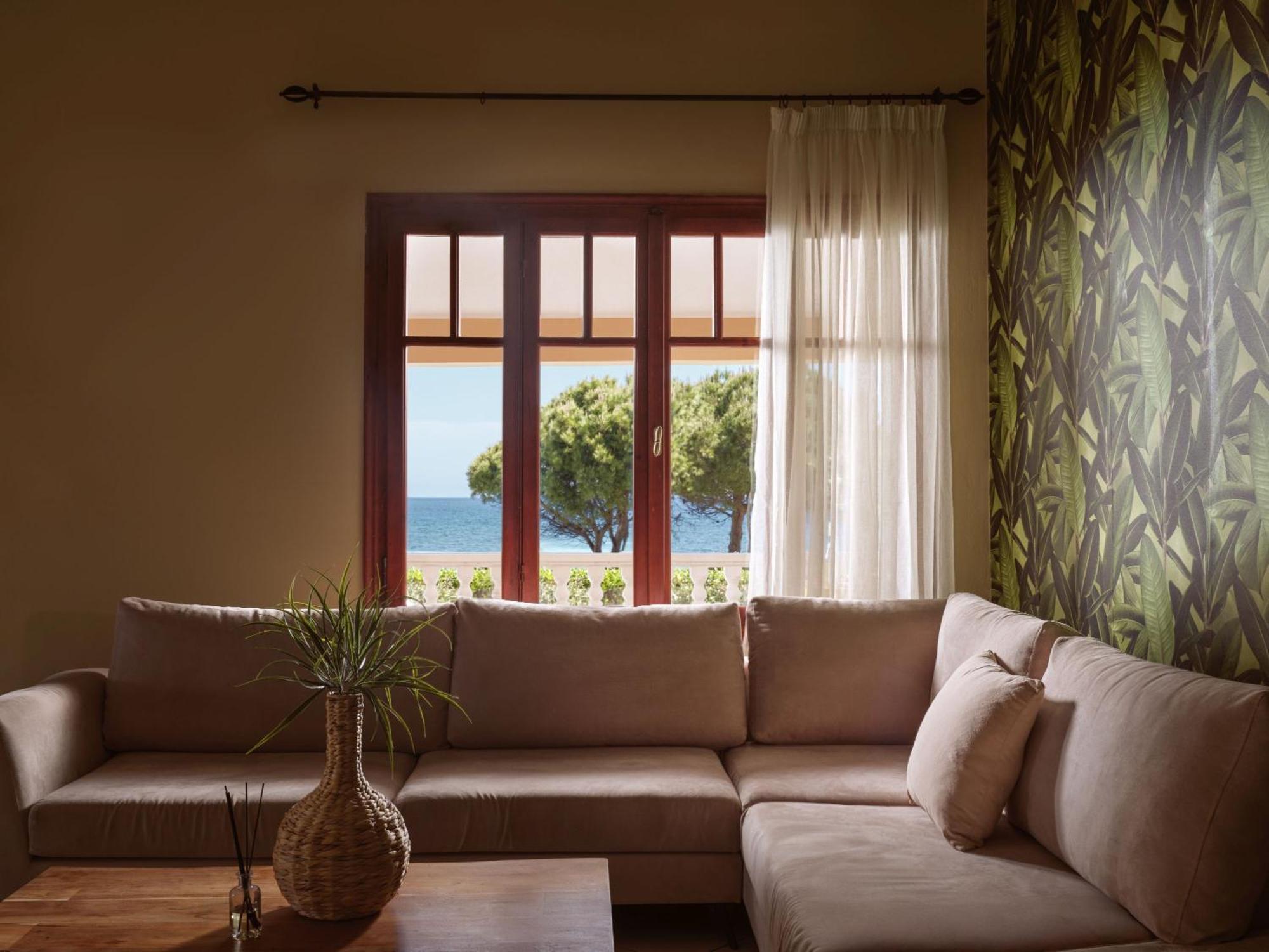 Sea Elegance Villa - On The Beach, By Zantewize Psarou  Exterior photo